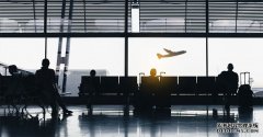<b>从一个沉重的旅行者节省健康的提示</b>